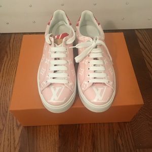 Louis Vuitton time out sneakers